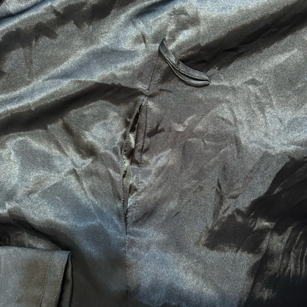 Black Torrid Robe - Picture 7 of 9